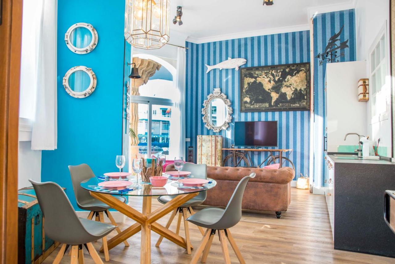 Popeye Suite: Puerto Marina Island Retreat with Rooftop Pool Benalmadena Exterior photo